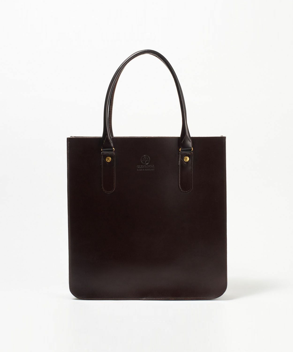 スタイリスト四方さんが惚れ込んだ、“アンゴラウール”コートの贅沢感