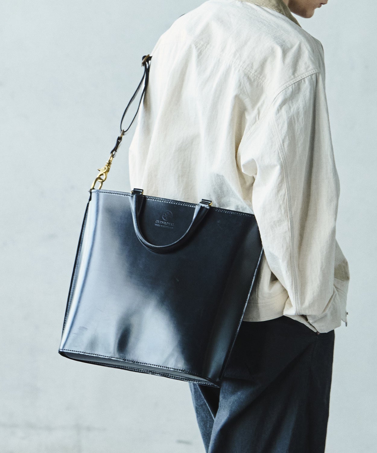 ジップショルダートートバッグ TALL 全3色 | BRITISH MADE ジップショルダートートバッグ TALL 全3色 | BRITISH MADE