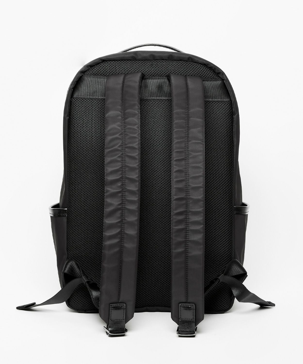 000000006689-02.jpg?size=l&w=