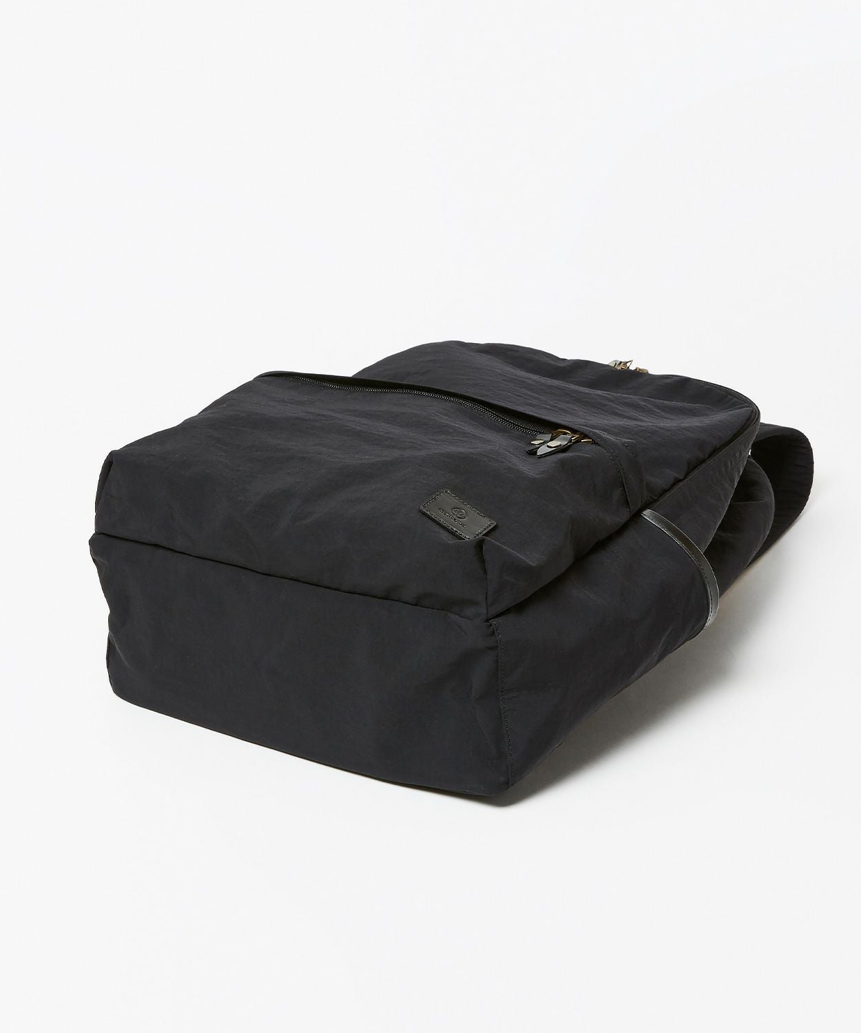 ラウンドデイパック(ナイロンタッサー) 全1色 | BRITISH MADE