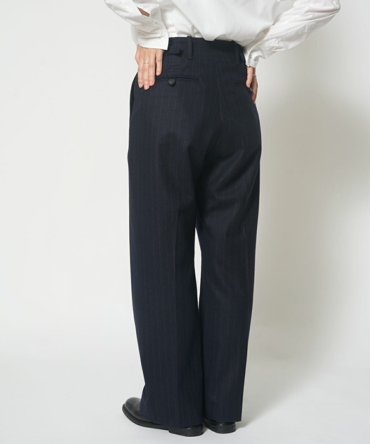 セレモニーパンツ(バルキーウール)(WOMEN) 全2色 | BRITISH MADE