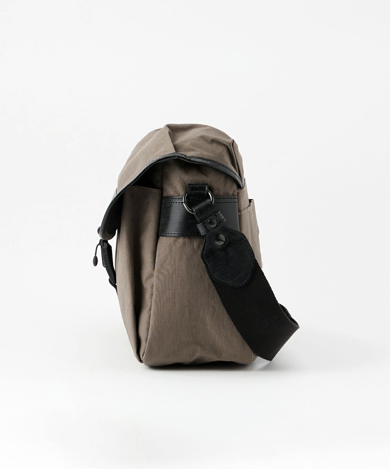 000000007417-07.jpg?size=l&w=