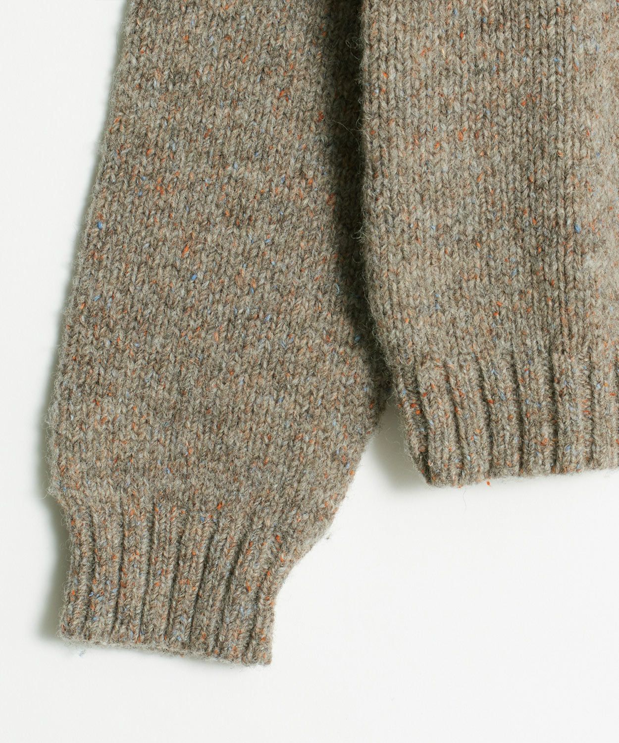 ネップクルーネックセーター(ウール/シルク)(UNISEX) 全2色 | BRITISH MADE ネップクルーネックセーター(ウール/シルク)(UNISEX) 全2色 | BRITISH MADE