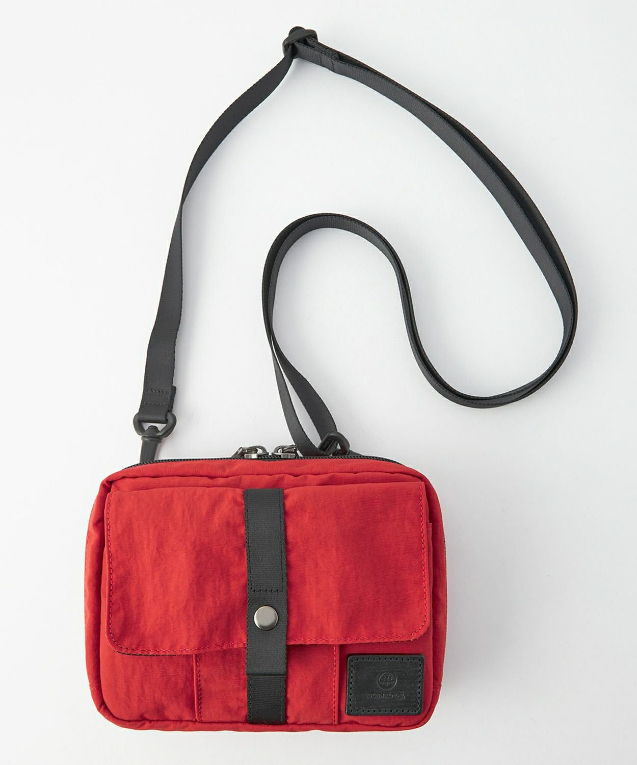 000000007877-01.jpg?size=m&w=