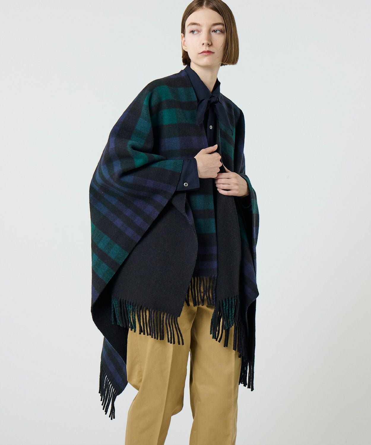 リバーシブルケープ(ウール)(WOMEN) 全2色 | BRITISH MADE