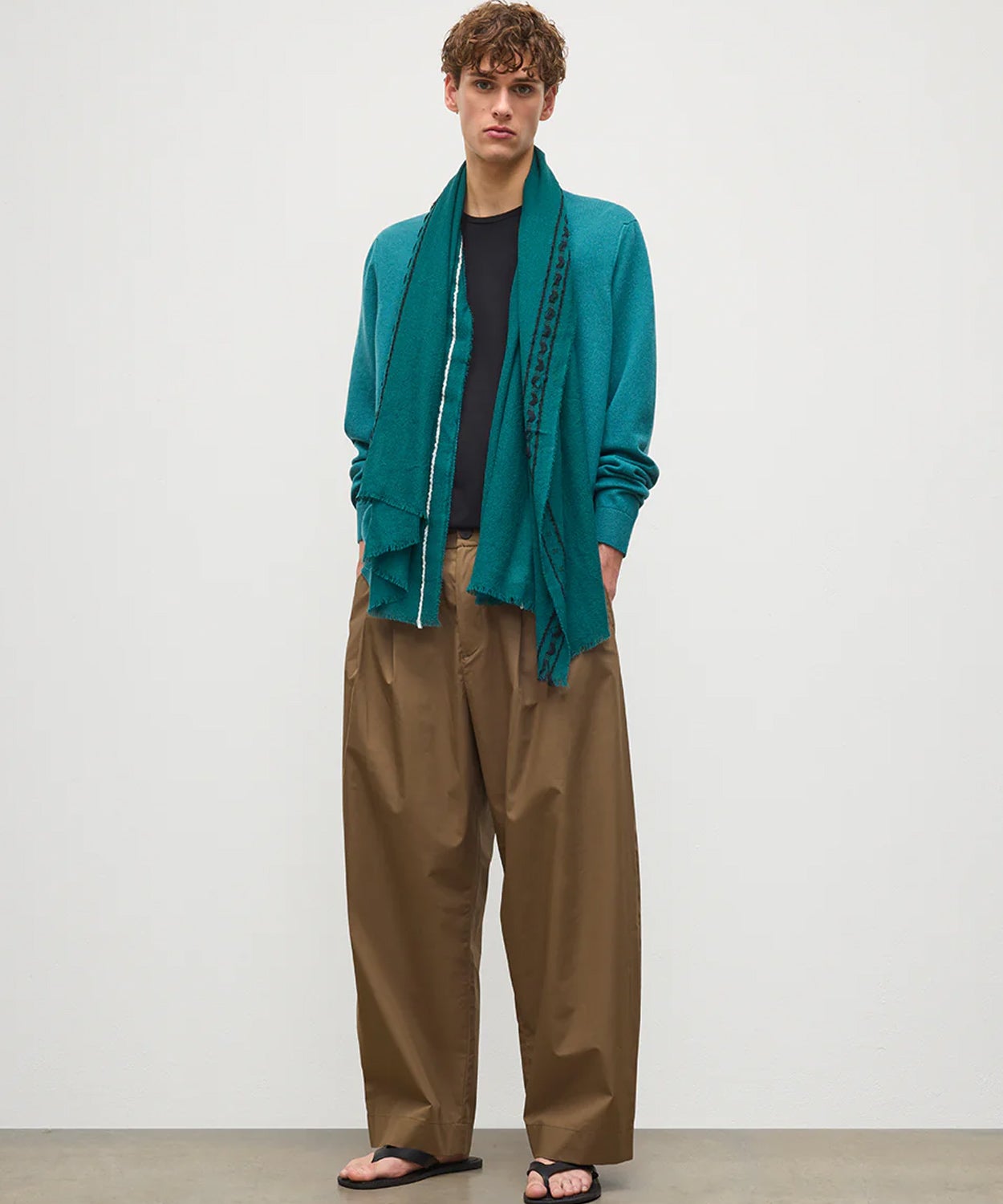 大判フロートエッジスカーフ(ウールカシミアシルク)全2色 | BRITISH MADE
