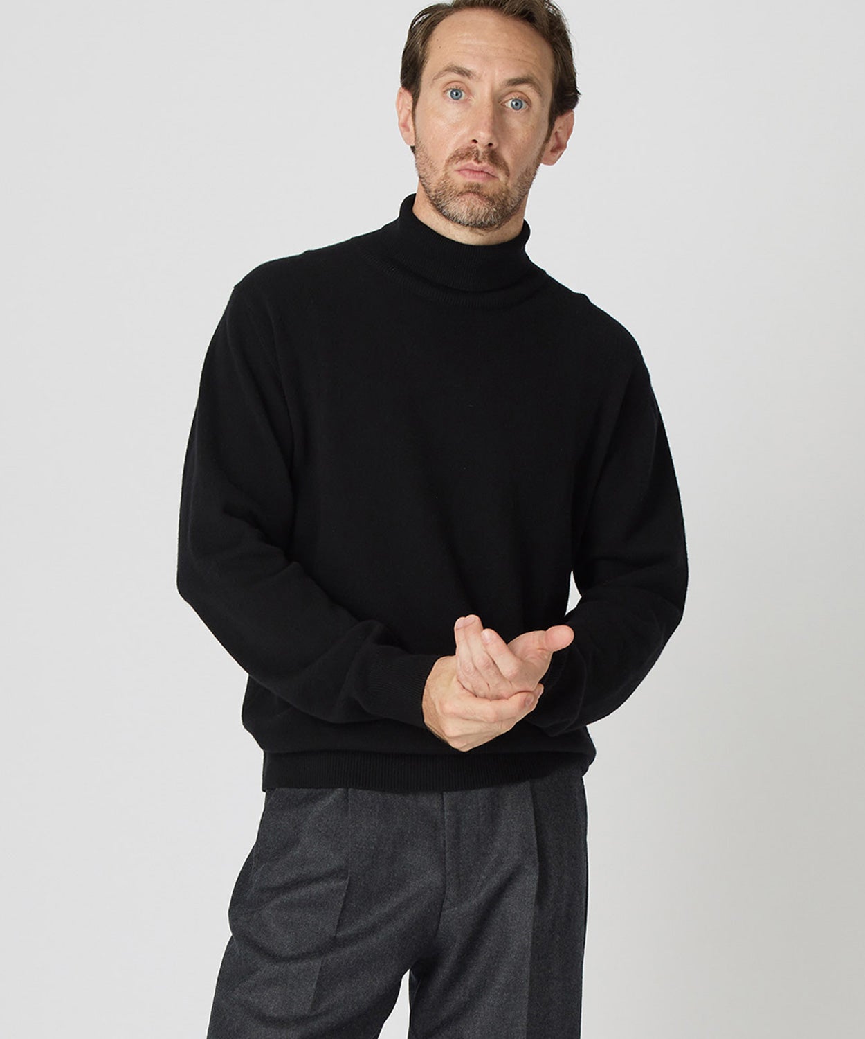 タートルネックセーター(UNISEX) 全2色 | BRITISH MADE